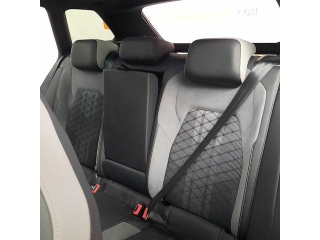 Personenauto, volkswagen, golf, 2022 - afbeelding 30 van  48