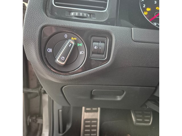Personenauto, volkswagen, golf 2.0tdi, 2016 - afbeelding 15 van  40