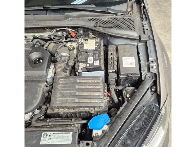 Personenauto, volkswagen, golf 2.0tdi, 2016 - afbeelding 32 van  40