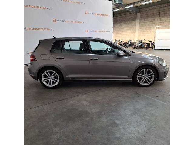 Personenauto, volkswagen, golf 2.0tdi, 2023 - afbeelding 34 van  79