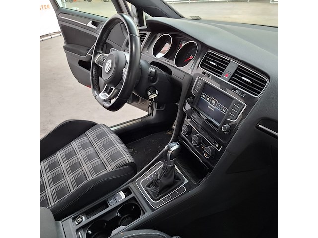 Personenauto, volkswagen, golf 2.0tdi, 2023 - afbeelding 59 van  79