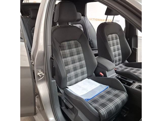Personenauto, volkswagen, golf 2.0tdi, 2023 - afbeelding 60 van  79
