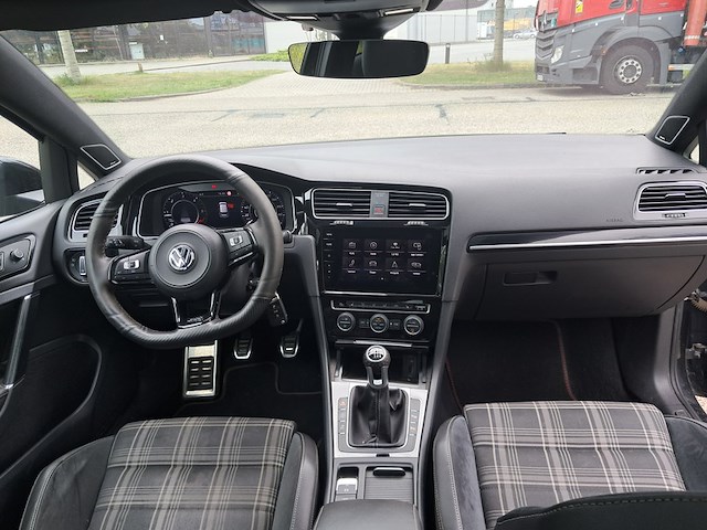 Personenauto, volkswagen, golf 7.5 gtd 2.0 diesel, donkergrijs / antraciet, 2016 - afbeelding 52 van  65
