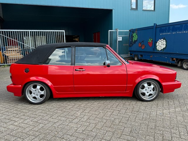 Personenauto, volkswagen, golf cabriolet, 1.8, rood, 1988 - afbeelding 6 van  27