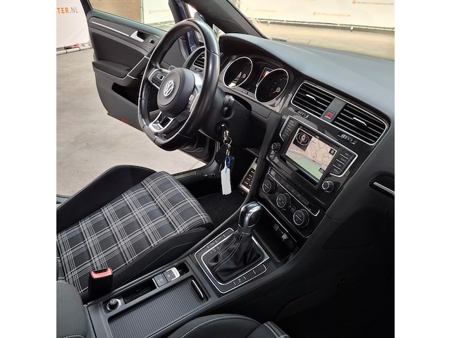 Personenauto, volkswagen, golf gtd 2.0 tdi - afbeelding 33 van  53