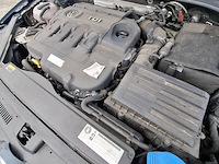 Personenauto, volkswagen, golf gtd - afbeelding 19 van  47