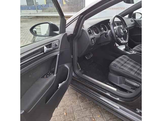 Personenauto, volkswagen, golf gtd - afbeelding 23 van  47