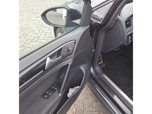 Personenauto, volkswagen, golf gtd - afbeelding 24 van  47