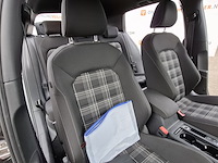 Personenauto, volkswagen, golf gtd - afbeelding 42 van  47