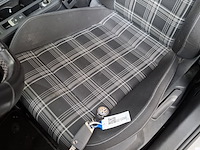Personenauto, volkswagen, golf gtd - afbeelding 17 van  98