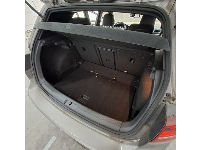 Personenauto, volkswagen, golf gtd - afbeelding 26 van  98