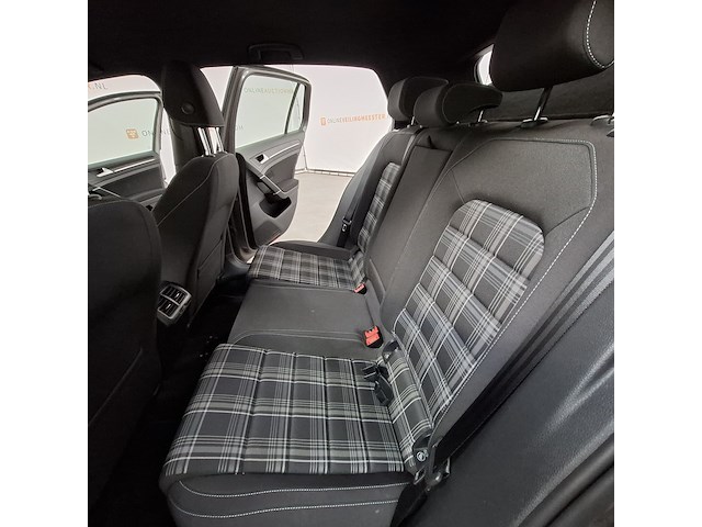 Personenauto, volkswagen, golf gtd - afbeelding 79 van  98
