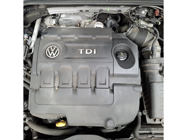 Personenauto, volkswagen, golf gtd - afbeelding 40 van  54