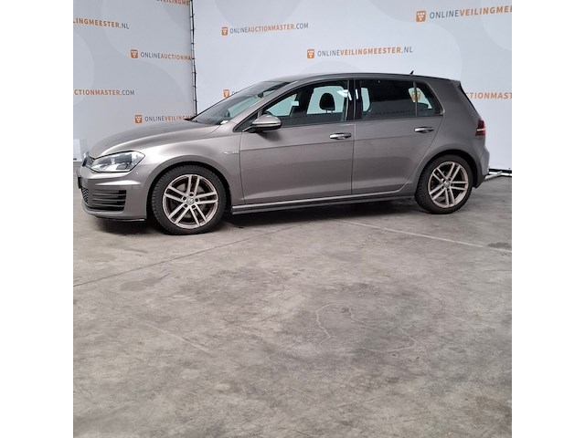 Personenauto, volkswagen, golf gtd - afbeelding 30 van  32