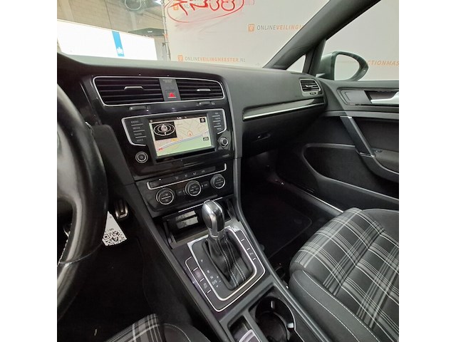 Personenauto, volkswagen, golf gtd - afbeelding 29 van  56