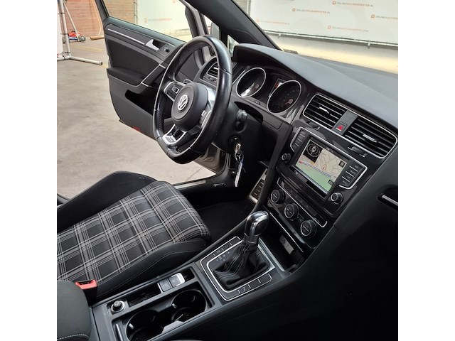 Personenauto, volkswagen, golf gtd - afbeelding 38 van  56