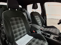 Personenauto, volkswagen, golf gtd - afbeelding 39 van  56