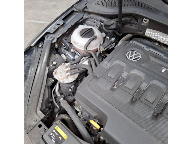 Personenauto, volkswagen, golf gtd - afbeelding 48 van  56