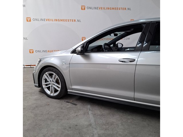 Personenauto, volkswagen, golf gtd - afbeelding 23 van  23