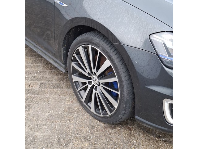 Personenauto volkswagen, golf gte 1.4, grijs, bouwjaar 2015 - afbeelding 2 van  47