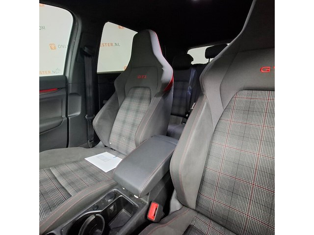 Personenauto, volkswagen, golf gti, 2024 - afbeelding 41 van  71