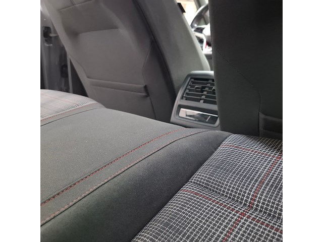 Personenauto, volkswagen, golf gti, 2024 - afbeelding 49 van  71