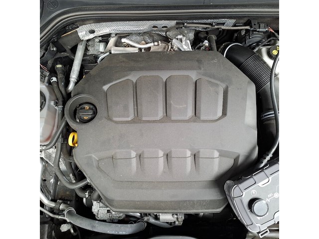 Personenauto, volkswagen, golf gti, 2024 - afbeelding 60 van  71
