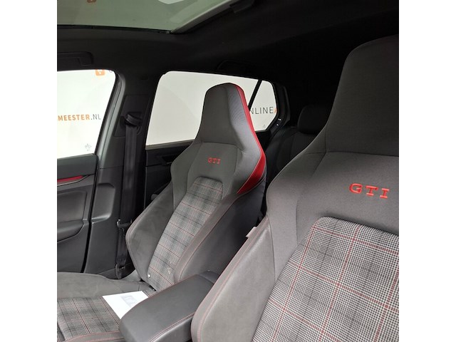 Personenauto, volkswagen, golf gti, 2024 - afbeelding 64 van  71