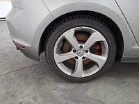 Personenauto, volkswagen, golf gti - afbeelding 7 van  57