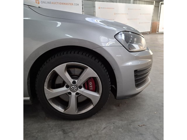 Personenauto, volkswagen, golf gti - afbeelding 8 van  57