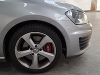 Personenauto, volkswagen, golf gti - afbeelding 8 van  57