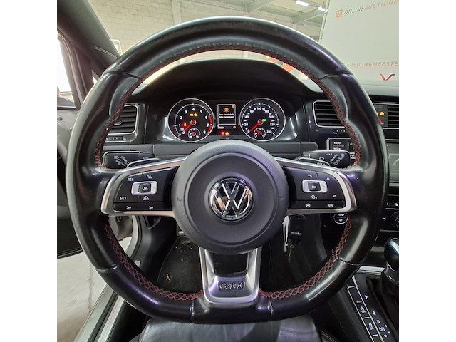 Personenauto, volkswagen, golf gti - afbeelding 22 van  57