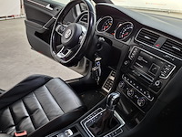 Personenauto, volkswagen, golf gti - afbeelding 35 van  57