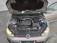 Personenauto, volkswagen, golf gti - afbeelding 41 van  57