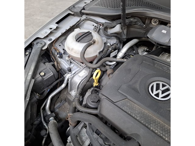 Personenauto, volkswagen, golf gti - afbeelding 46 van  57