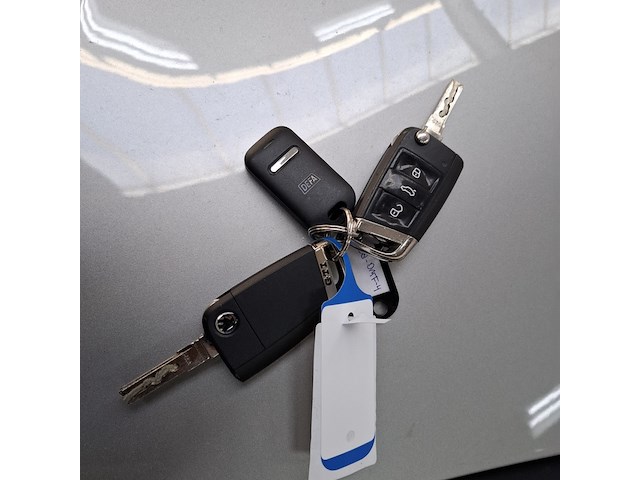 Personenauto, volkswagen, golf gti - afbeelding 51 van  57