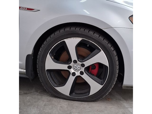 Personenauto, volkswagen, golf gti - afbeelding 7 van  65