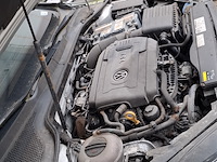 Personenauto, volkswagen, golf gti - afbeelding 14 van  65