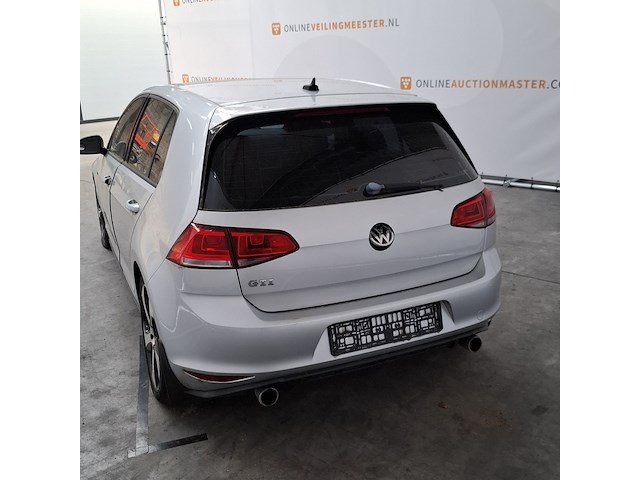 Personenauto, volkswagen, golf gti - afbeelding 35 van  65