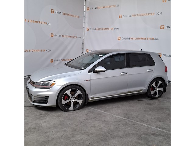 Personenauto, volkswagen, golf gti - afbeelding 41 van  65