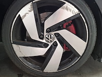 Personenauto, volkswagen, golf gti - afbeelding 17 van  87