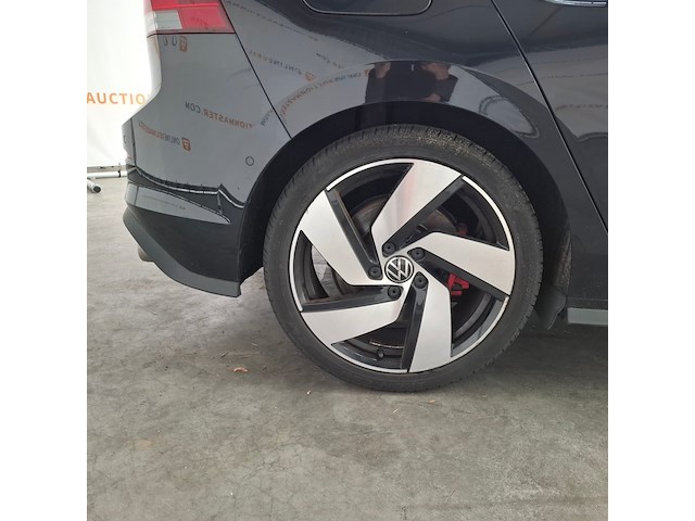 Personenauto, volkswagen, golf gti - afbeelding 20 van  87