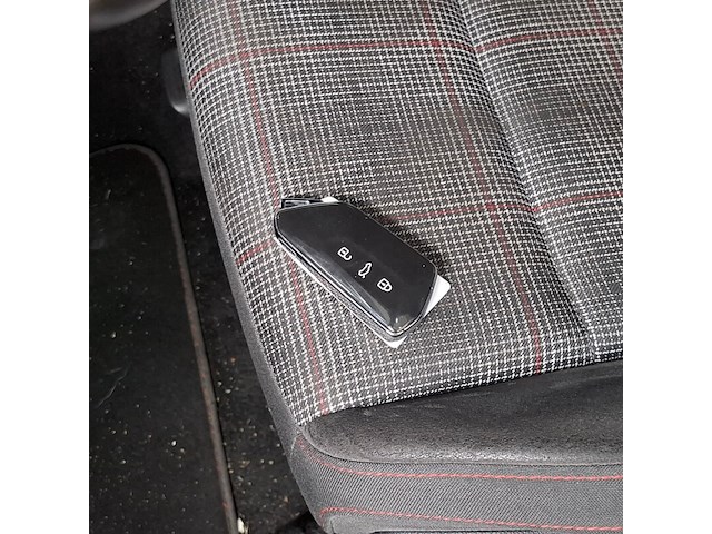 Personenauto, volkswagen, golf gti - afbeelding 41 van  87