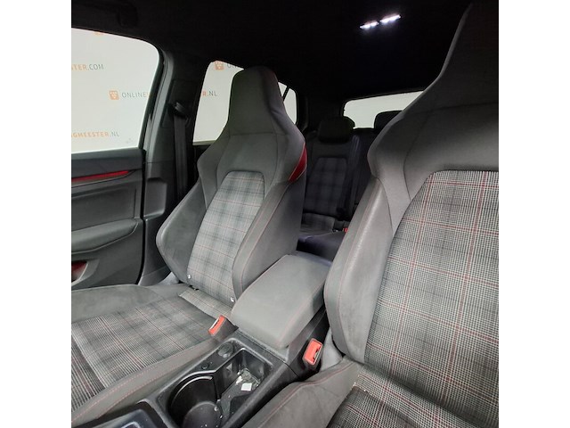 Personenauto, volkswagen, golf gti - afbeelding 53 van  87