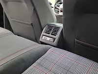 Personenauto, volkswagen, golf gti - afbeelding 61 van  87