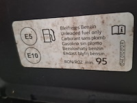 Personenauto, volkswagen, golf gti - afbeelding 68 van  87