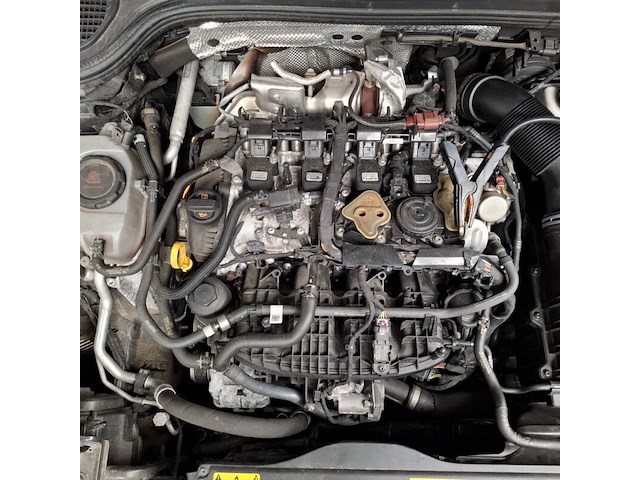 Personenauto, volkswagen, golf gti - afbeelding 79 van  87