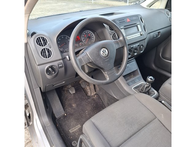 Personenauto, volkswagen, golf plus - afbeelding 30 van  55