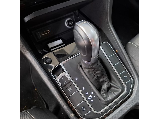 Personenauto, volkswagen, golf sportsvan 2.0 tdi, 2014 - afbeelding 38 van  72