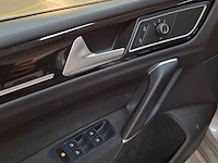 Personenauto, volkswagen, golf sportsvan 2.0 tdi, 2014 - afbeelding 32 van  79
